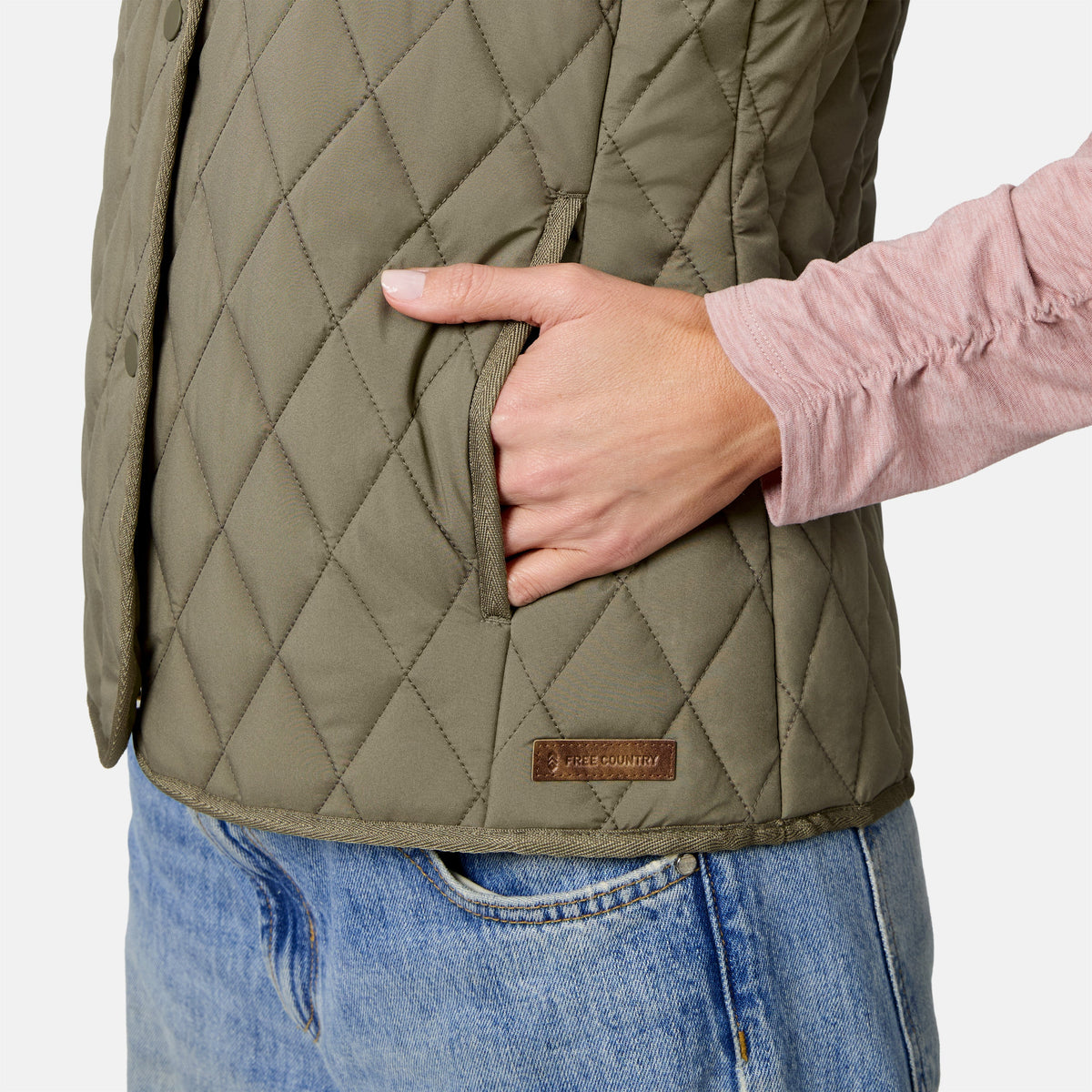 Women's Cirrus Diamond Quilted Button Down Vest