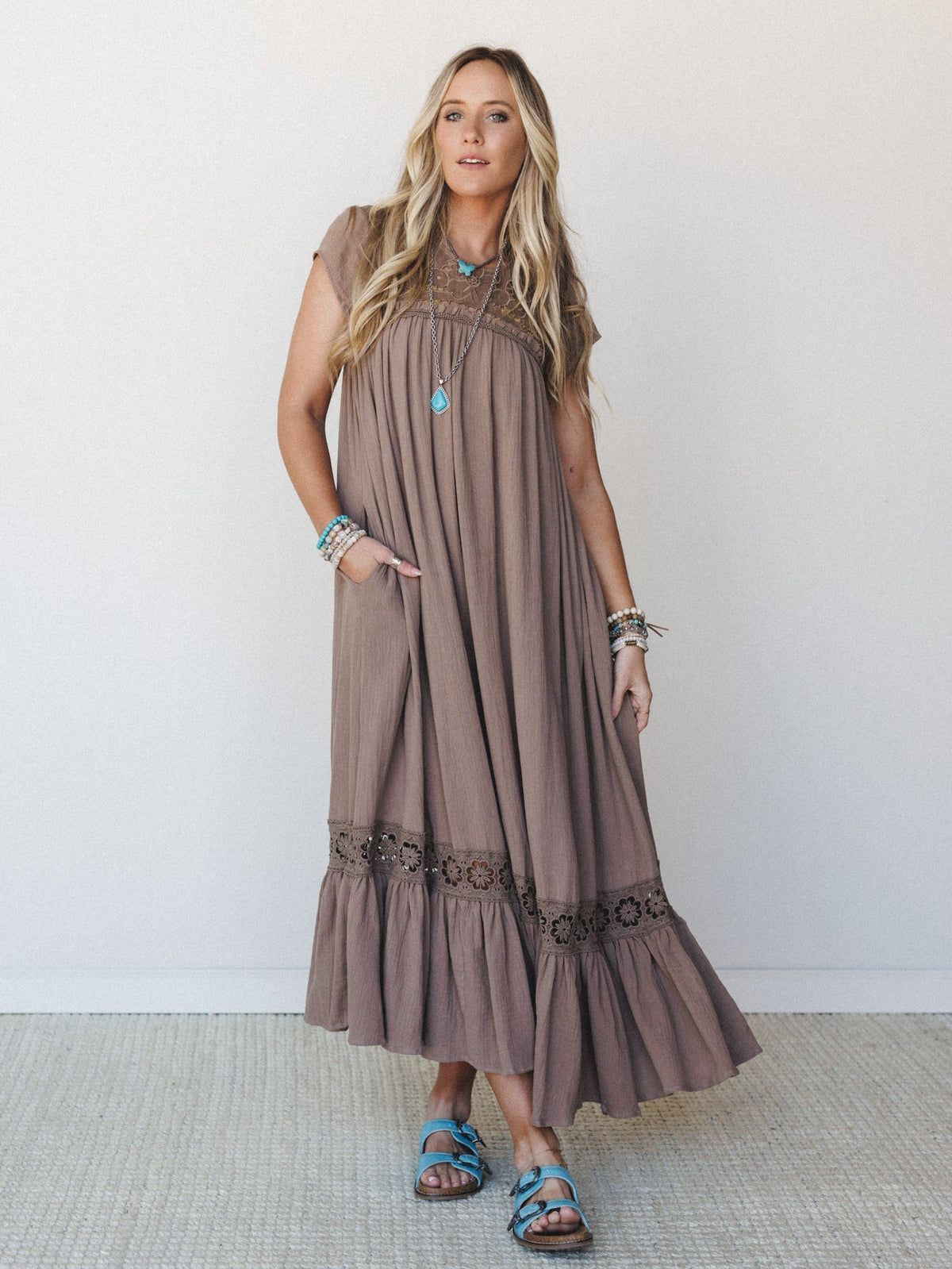Lavender Loom Dress - Mocha